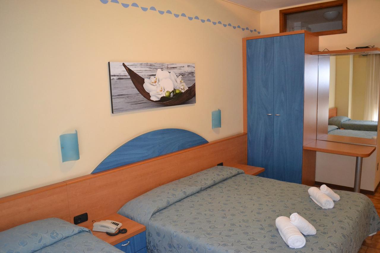 Hotel Smeraldo Brenzone sul Garda Exterior photo
